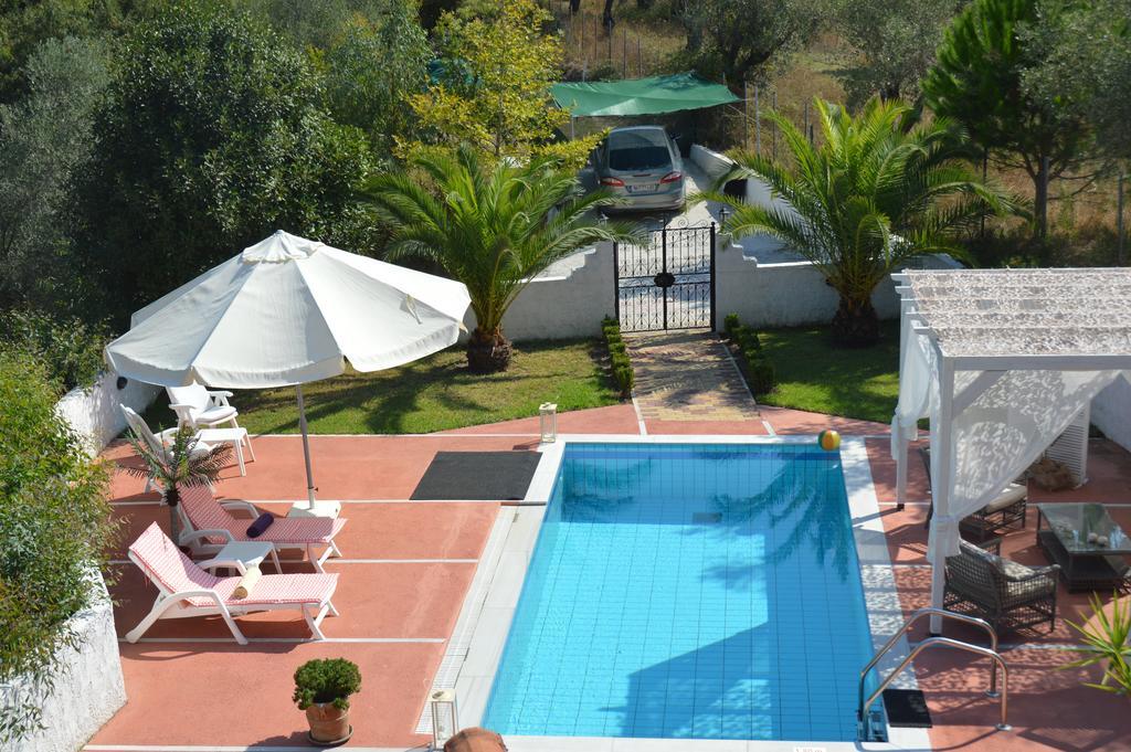 Villa Platanias Agia Paraskevi  Exterior photo